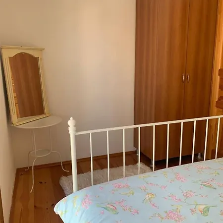 Flora Villa